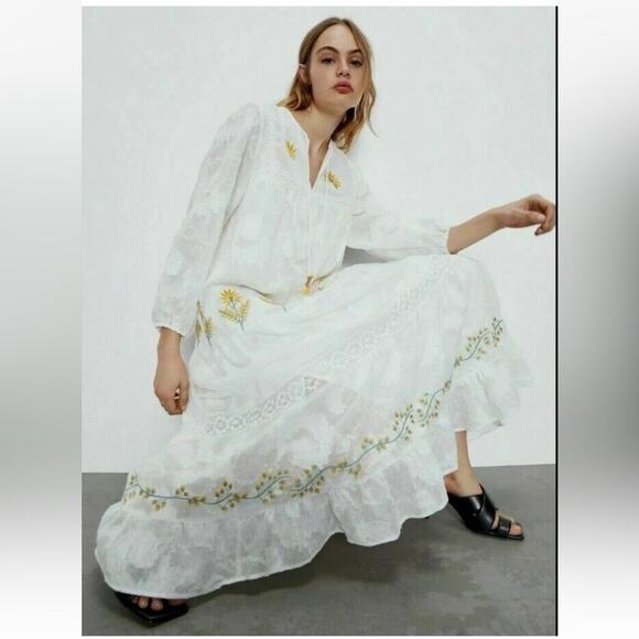 ZARA CROCHET  WHITE EMBROIDERED DRESS MAXI BLOGGERS FAV XXL - Picture 2 of 13